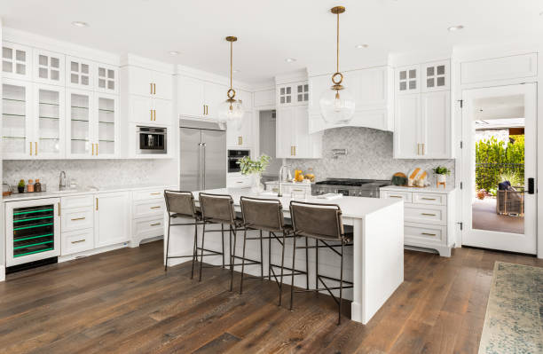 24/7 Emergency Cabinet Installation experts in Sun City Center, FL